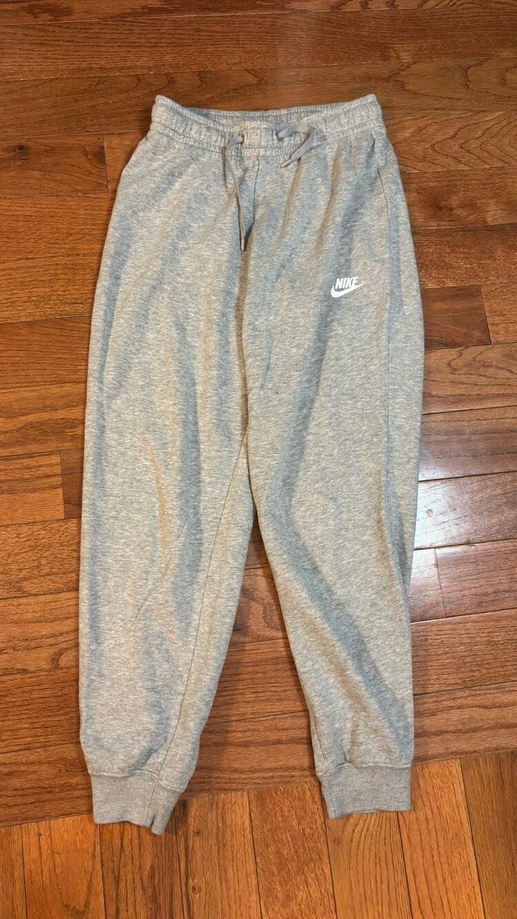 Nike Men’s Gray Fleece Jogger Sweatpants XS Elastic Waist Drawstring